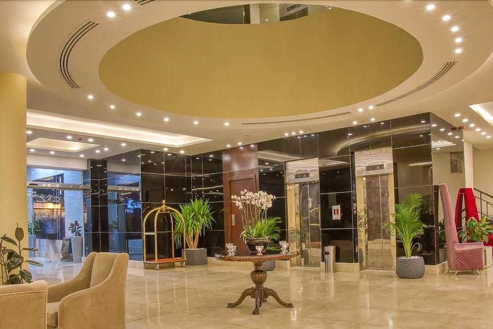 Carnival Hotel Amman Buitenkant foto