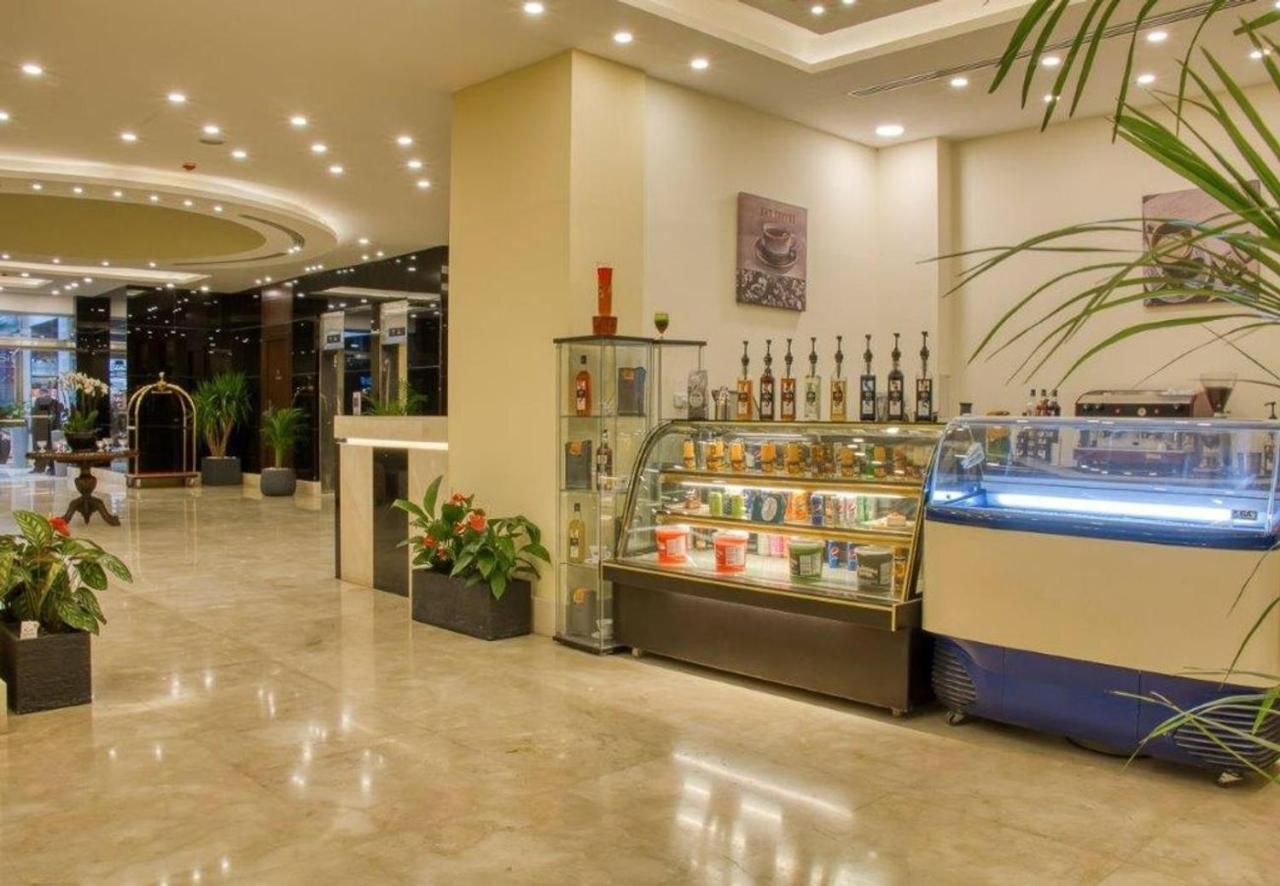 Carnival Hotel Amman Buitenkant foto